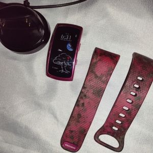 Samsung Gear Fit 2 Smart Watch